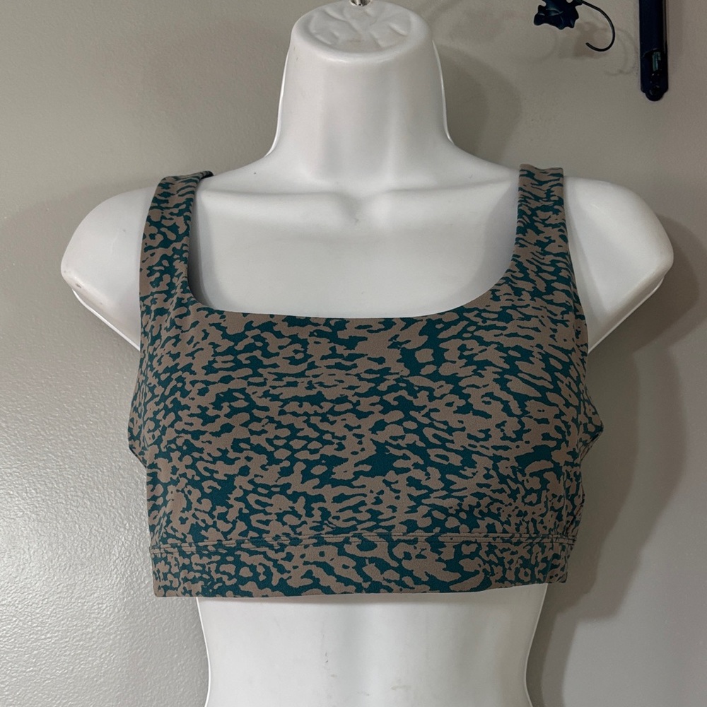 Athleta Exhale Sports bra